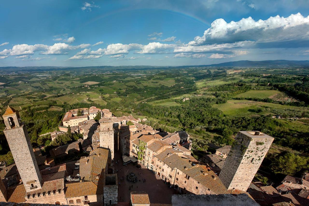 Casa Di Pierina Lägenhet Poggibonsi Exteriör bild